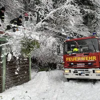 231202 Schneebruch Einsatz FW Prien_1©FotoBerger.jpg